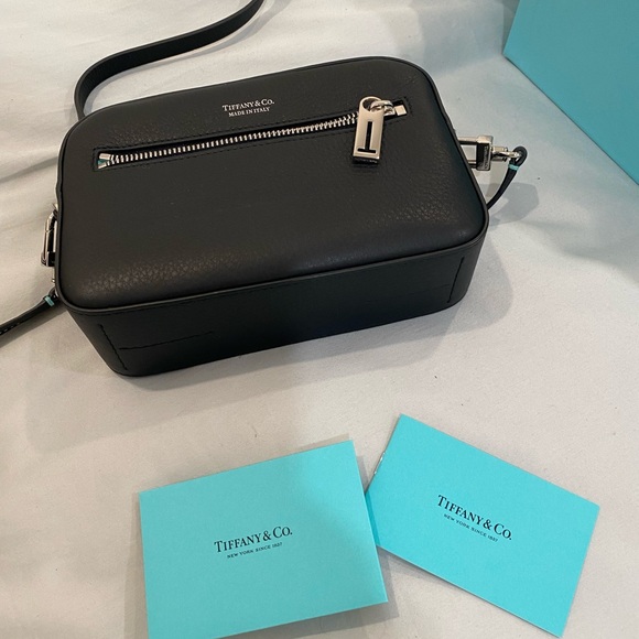 Tiffany & Co. Crossbody Purse. Brand new!! Never used. With box. - Picture 6 of 8